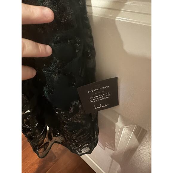 Lulu’s NWT emerald green sequence mini party dress - Picture 6 of 10